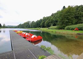 Bungalow by Lake Rabais in Virton