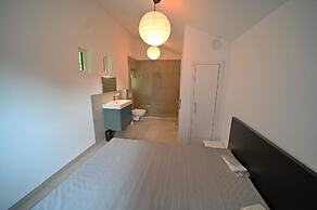 Bungalow by Lake Rabais in Virton