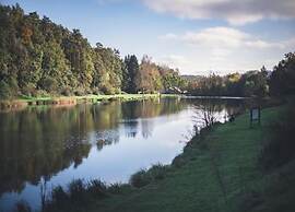 Bungalow by Lake Rabais in Virton