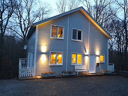 Stylish Chalet With Room
