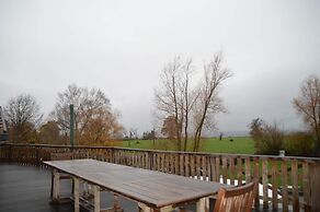 Verviers Villa With Sauna