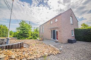 Holiday Home With a Terrace in Warisy