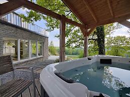 Luxury Villa Near Durbuy