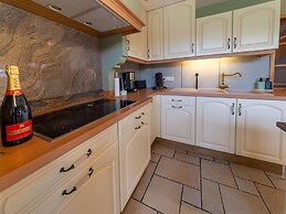 Holiday Home in Lierneux With Bubble Bath