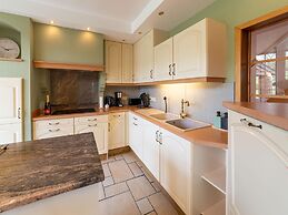 Holiday Home in Lierneux With Bubble Bath