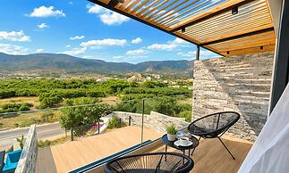 Aelia Suites