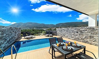 Aelia Suites