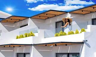 Aelia Suites
