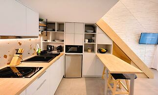 Aelia Suites