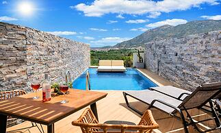Aelia Suites