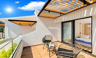 Aelia Suites
