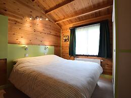 Renovated Chalet Near Durbuy