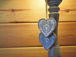 Renovated Chalet Near Durbuy