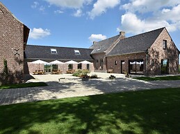 Holiday Home With Pond in Poperinge