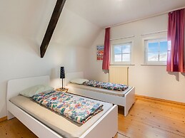 Holiday Home Het Zuidgoed With Garden