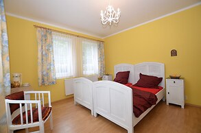 Tasteful Villa in Zernov With Private Pool