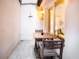 Sunny Ground Floor Escape