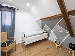 Holiday Home in Longkamp With Garden