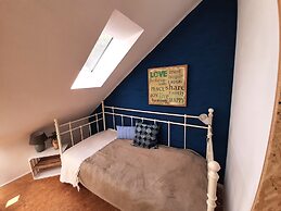 Lovely Apartment in Roes With a Terrace