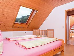 Apartment in Schuttertal With Balcony