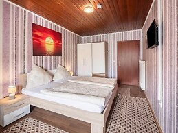 Holiday Home for Groups in Kinheim