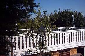 Apartment With Animal zoo and sun Terrace