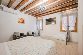 Rialto Suite