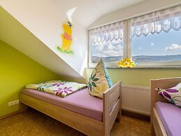 Apartment in Gleissenberg With Garden & BBQ