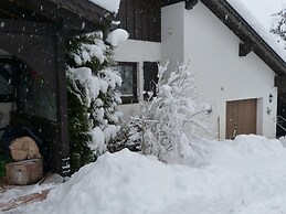 Wohnung in Zenting mit Garten