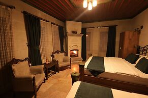 Katapa Stone House