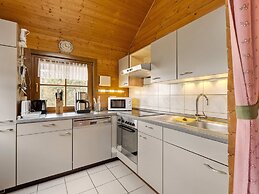 Holzferienhaus in Hinterrod mit Sauna