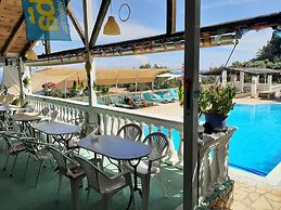Seaview Apartment With Balcony/terrace
