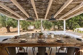311 Villa con Piscina ad Ostuni