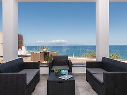 Villa in Zakynthos With Sea Views & Pool