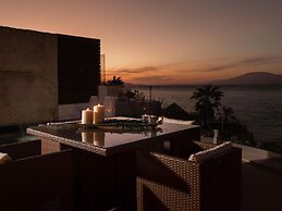 Villa in Zakynthos With Sea Views & Pool