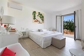 661 Villa con Piscina e Vista Panoramica a Ostuni