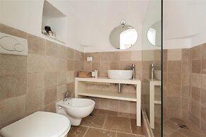 661 Villa con Piscina e Vista Panoramica a Ostuni