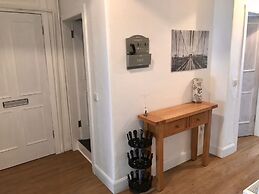 Stunning 3-bed Apartment in Edinburgh