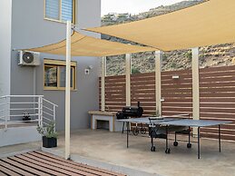 Modern Villa With Private Pool in Plakias