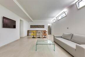 2083 Villa Gea in Matino