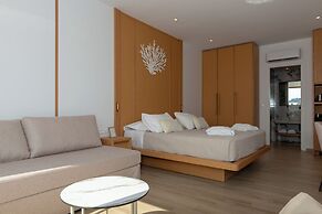 The 12th City Hotel