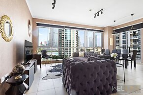 WelHome - Luxurious apartment with Burj Khalifa views