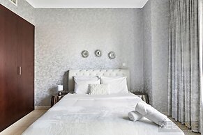 WelHome - Luxurious apartment with Burj Khalifa views