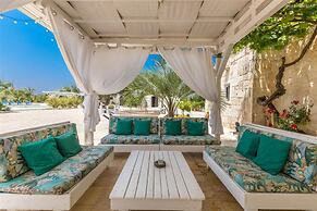 737 Trulli con Piscina ad Ostuni