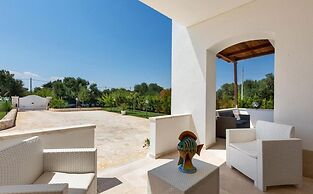 2077 Villa Giordano by Perle di Puglia