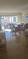 2 Bedrooms behind to the hotel Martinez