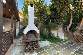 1748 Villetta Albachiara