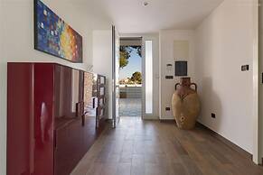 1014 Villa Miramare in Torre Suda