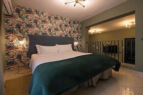 Boutique Suites