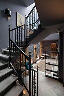 Boutique Suites